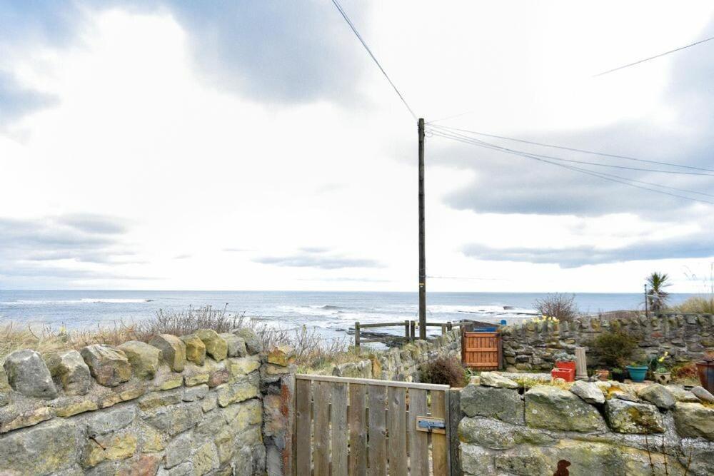 Creel Cottage Amble Esterno foto